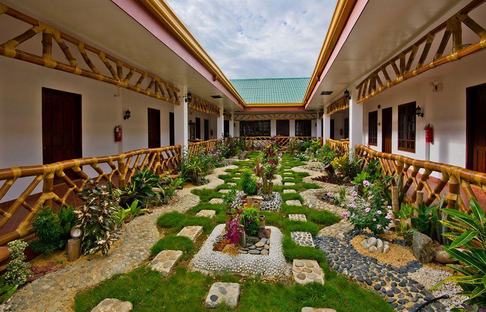Dolce Hotel