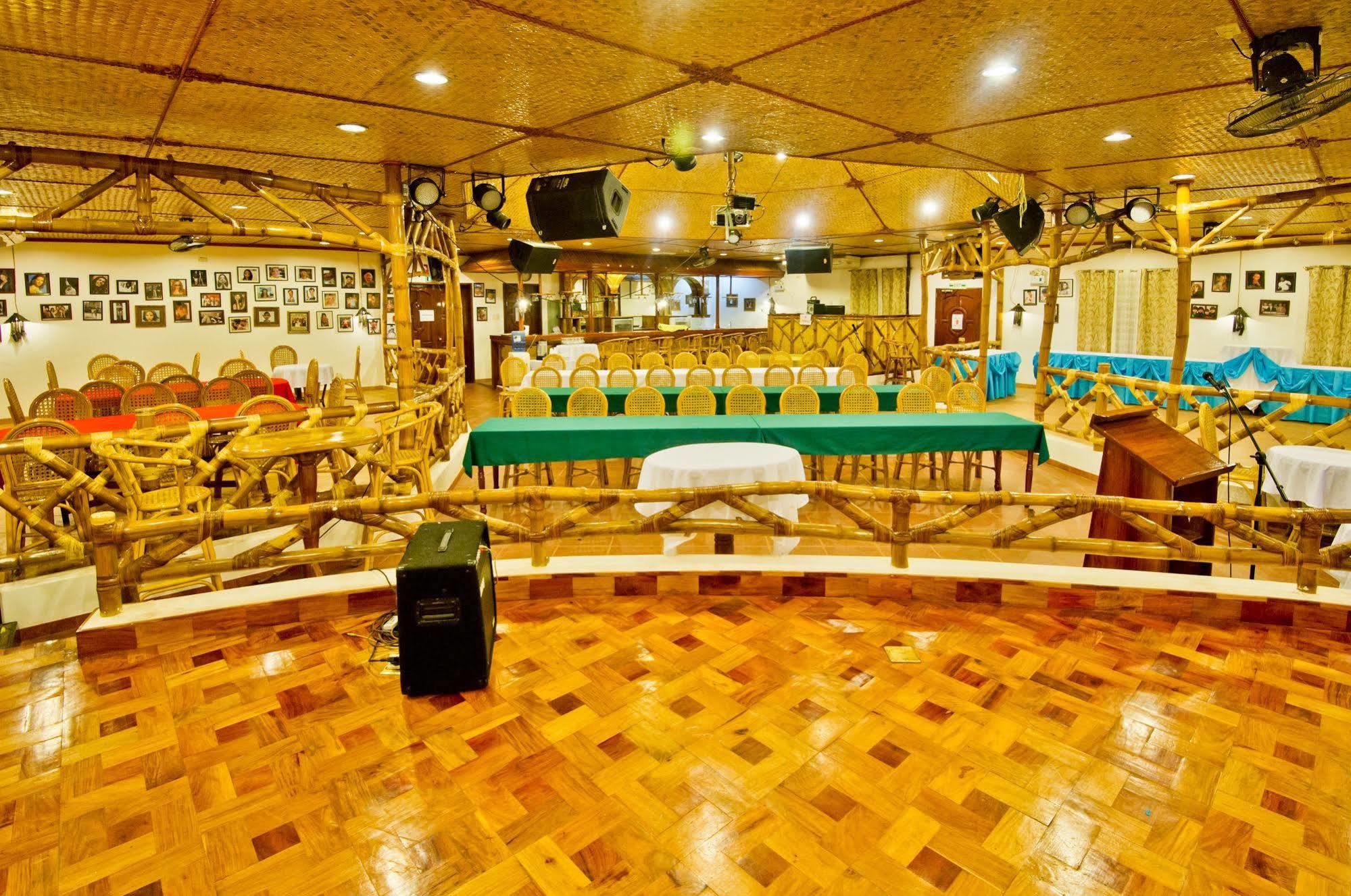 Hotel Dolce 3*