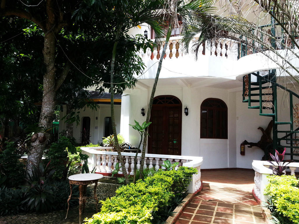 Dolce Hotel 3*